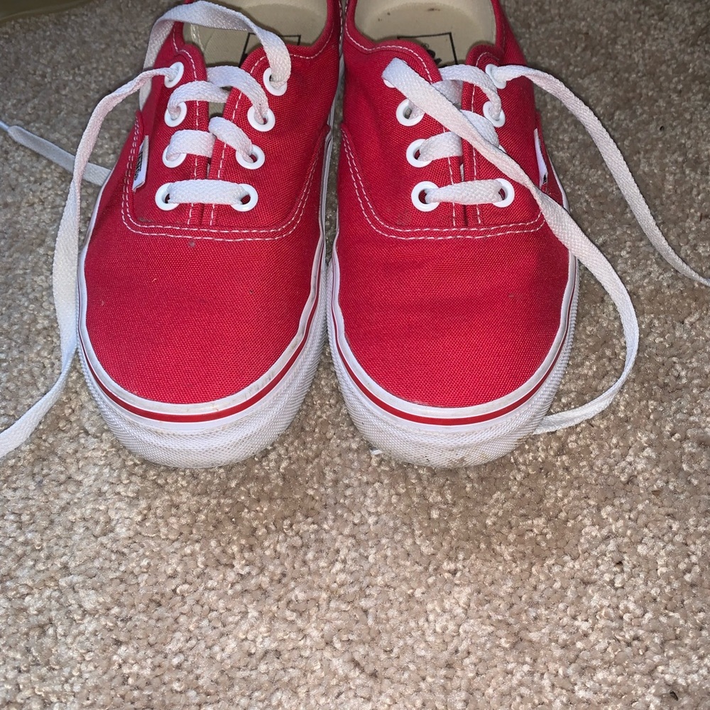 Vans - Picture 2 of 4